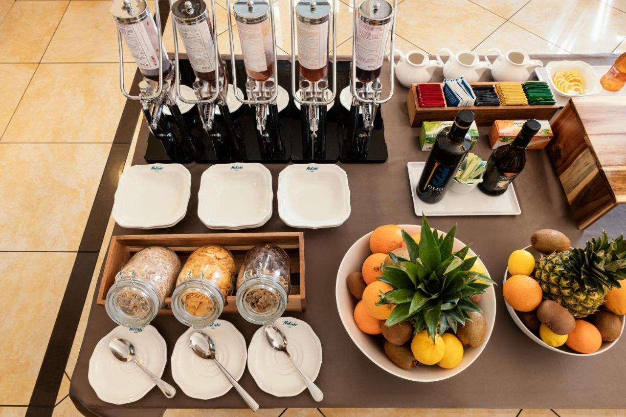 מילאנו Mokinba Hotels Baviera מראה חיצוני תמונה