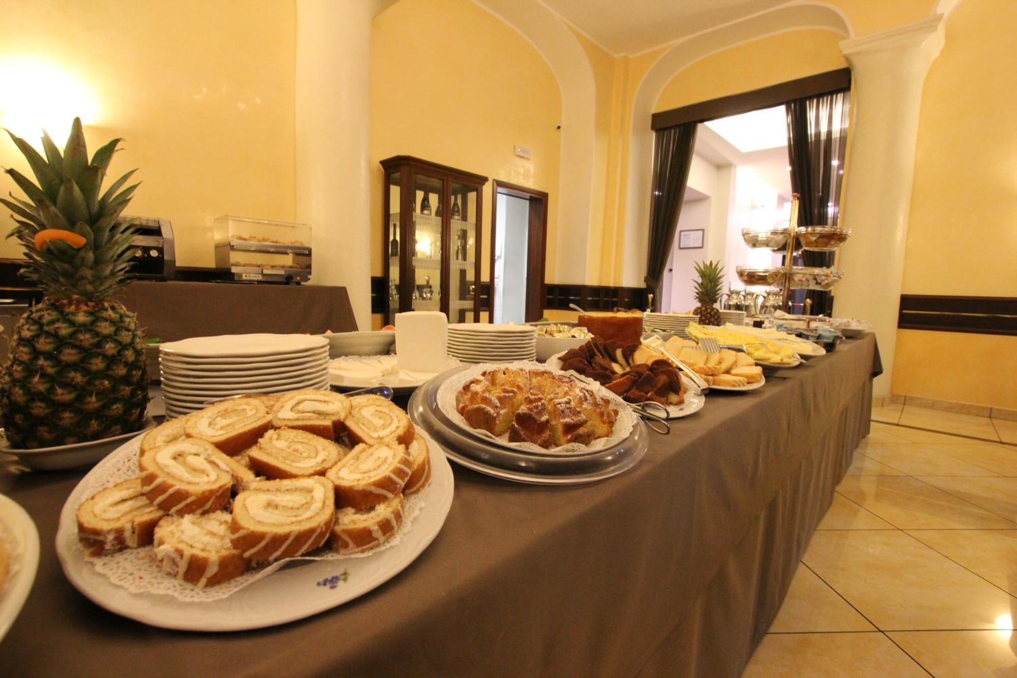 מילאנו Mokinba Hotels Baviera מראה חיצוני תמונה