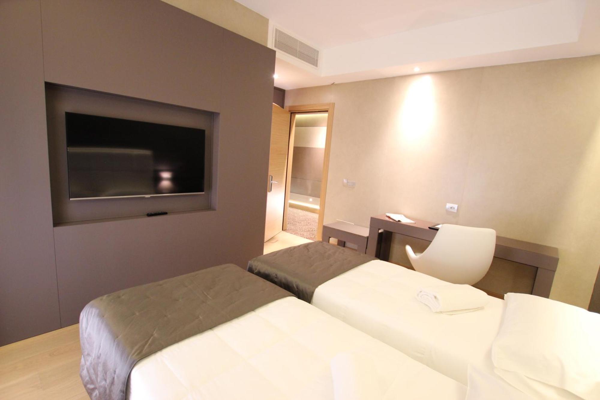 מילאנו Mokinba Hotels Baviera חדר תמונה
